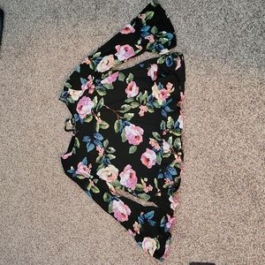 GB girls XL floral top bell sleeves